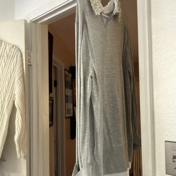 Ted Baker sweater - Picture 4 of 12